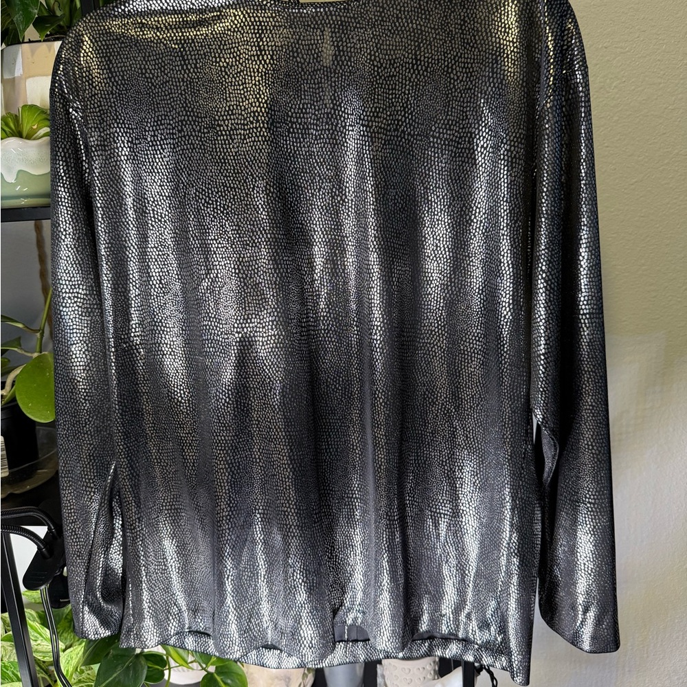 Elegant Black Metallic Women's Top